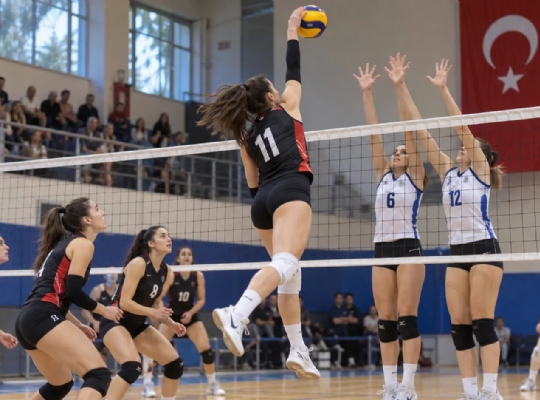 Çekmeköy’de Voleybol Maçında Büyük Heyecan